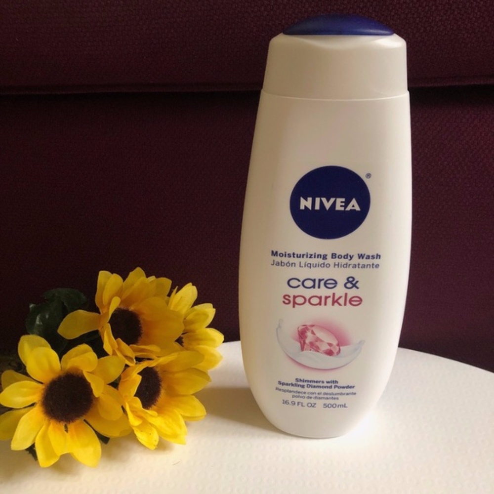 Nivea Care & Sparkle Moisturizing Body Wash